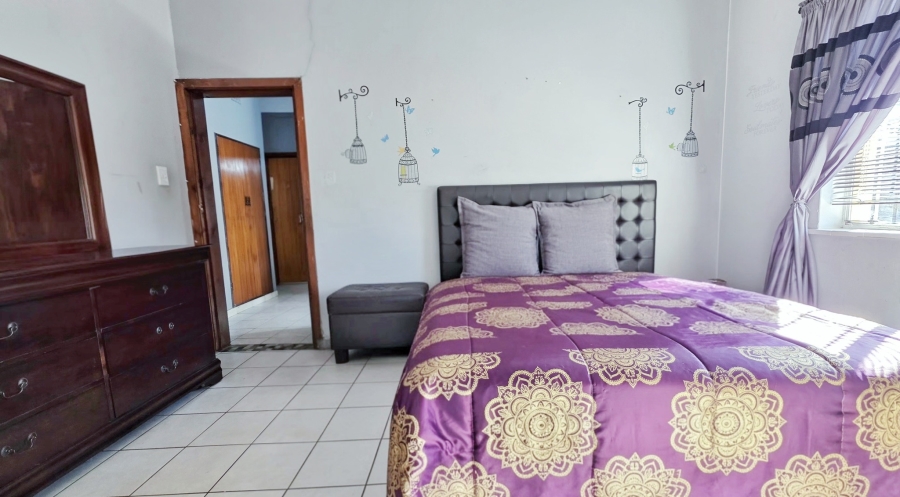 5 Bedroom Property for Sale in Kabega Park Eastern Cape